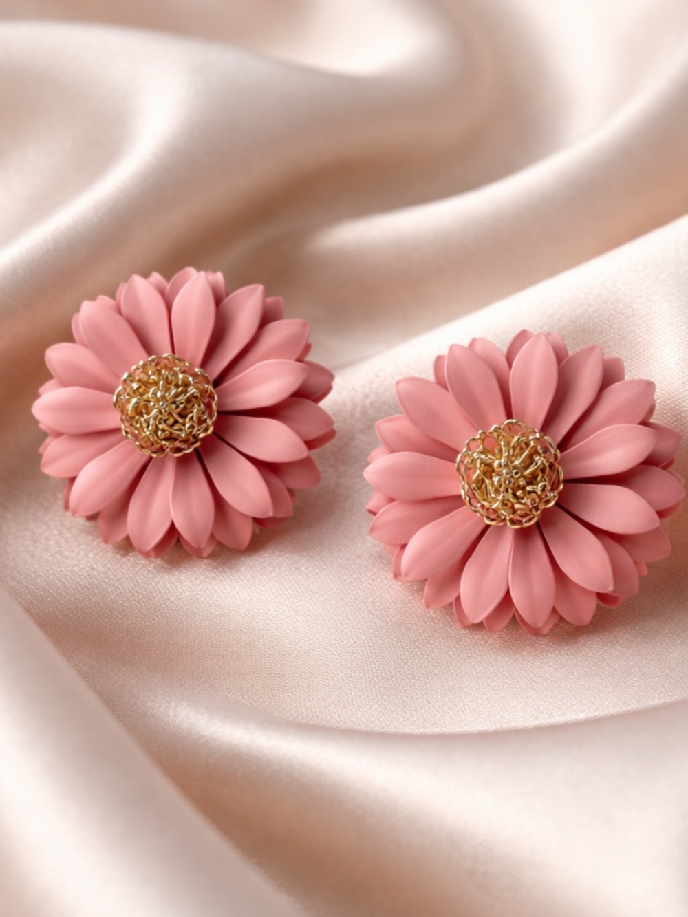 Fashion Jewelry Pink Blossom Earrings with Gold Centers
